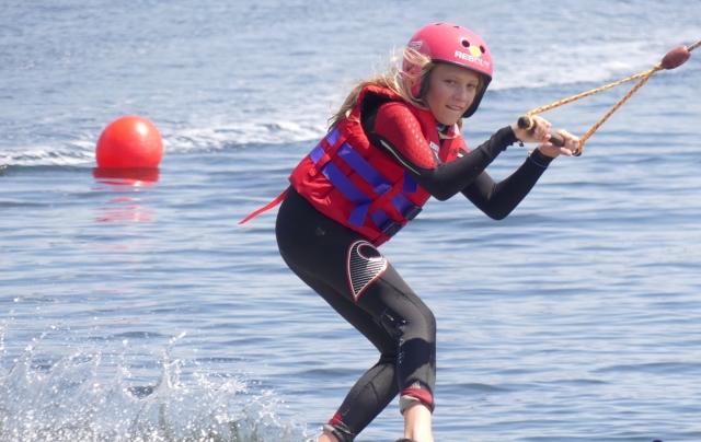  Wakeboard en el estanque de Leucale 