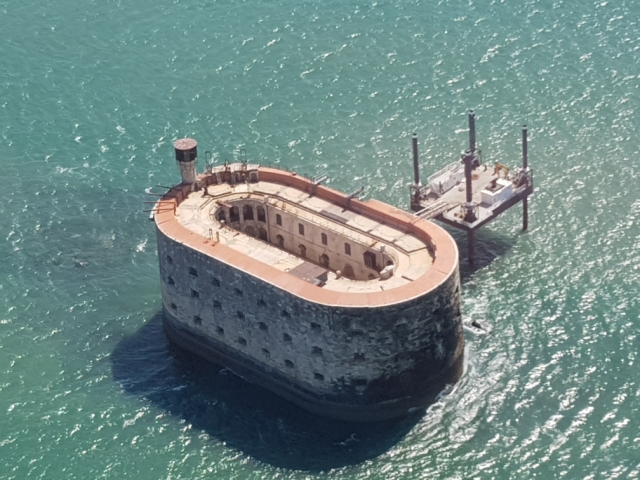  Vista desde arriba sobre Fort Boyard 