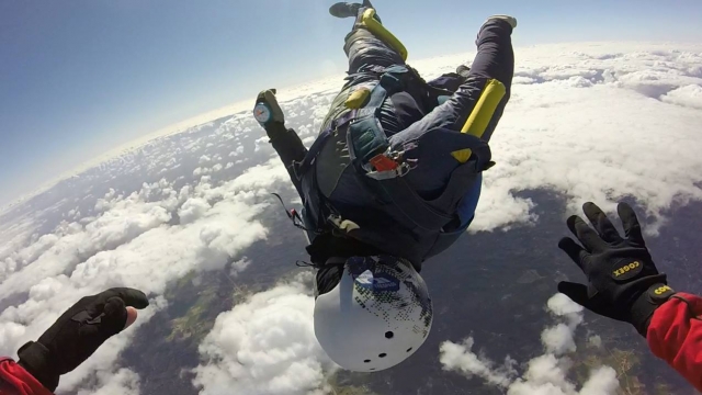  Caída libre asistida por un instructor 