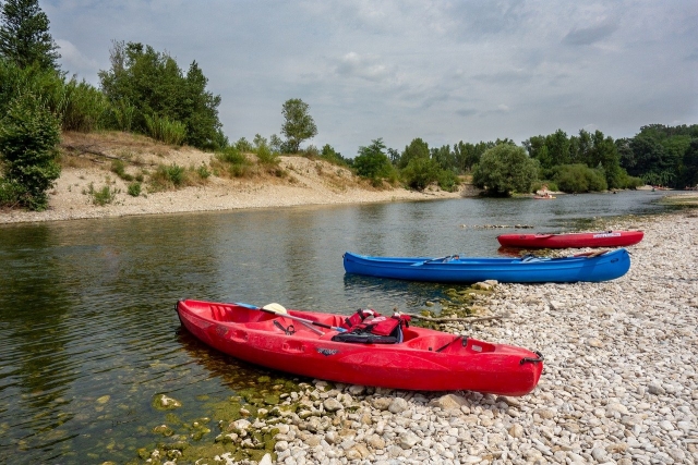 Canoa a su disposición 