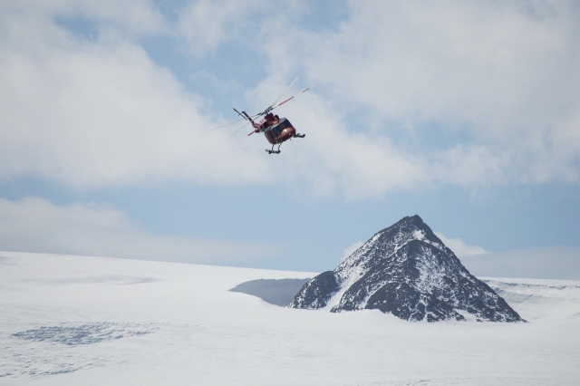 Vuelo sobre las cimas de Isère