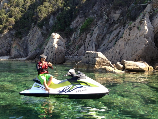  Relajación a bordo de una jet ski 