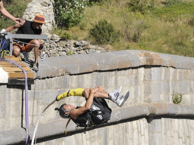  Un back jump surprenant 