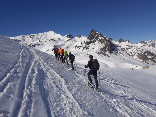 Descubrimiento de las raquetas de nieve 