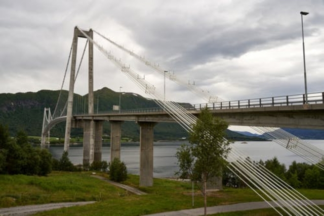  Otro ángulo cautivador del viaducto 