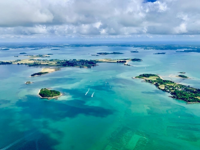  Vista del Islas Glénan desde el helicóptero