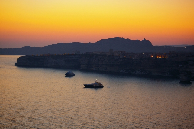  Córcega al atardecer 