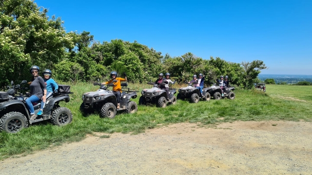  Descarga adrenalina a bordo de nuestros cuatrimotos 