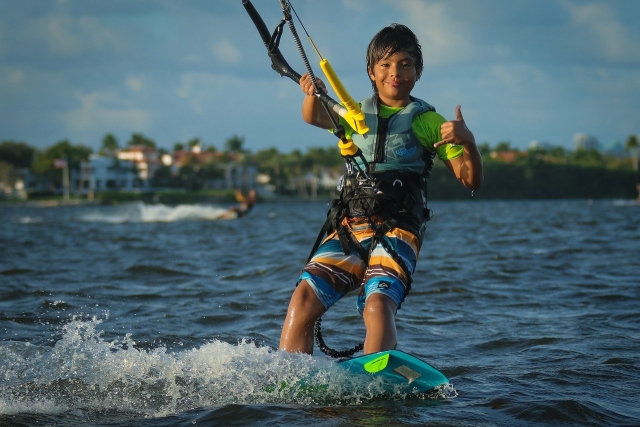  Kitesurf también apto para niños 