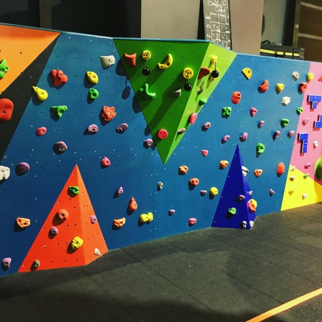  Escalódromo en Montpellier para cumpleaños