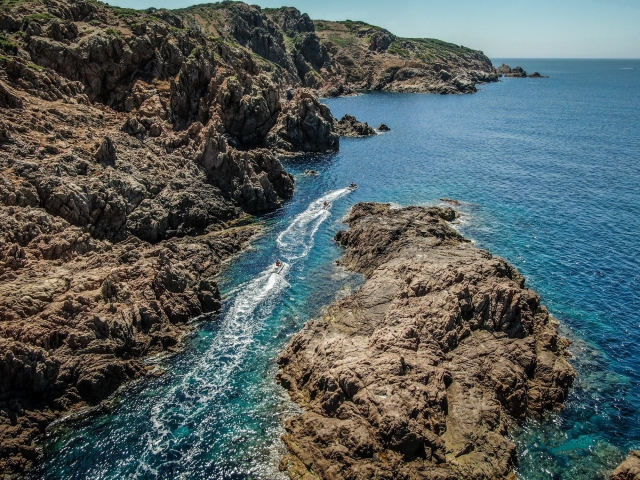  La belleza de Córcega explorada a bordo de una jet ski 