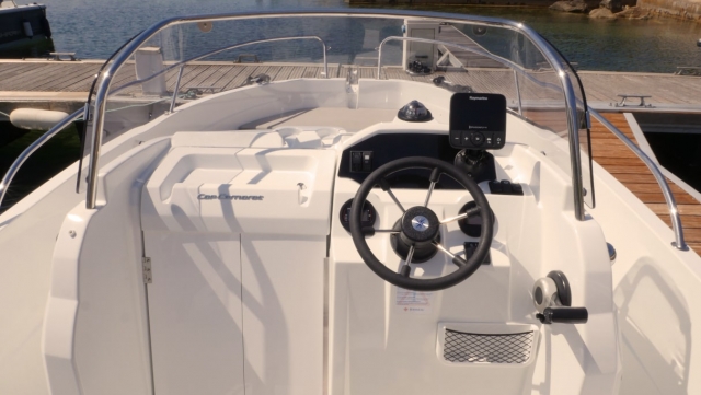  Renta de barcos con licencia 
