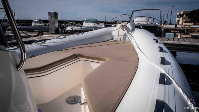  Barco Capelli Tempest 600 