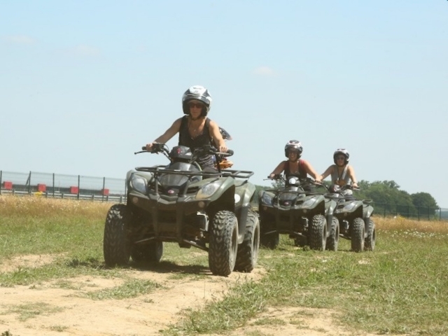  Ruta en cuatrimotos biplaza 