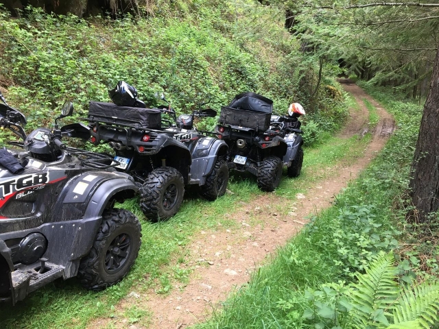  Nuestros cuatrimotos aventureros