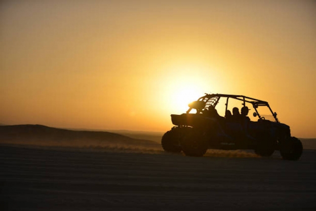  Buggy al atardecer