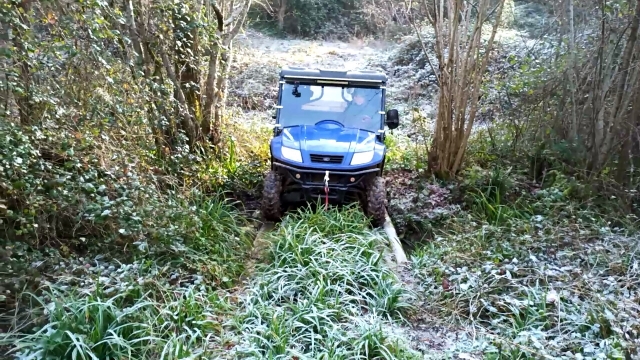  Paso por senderos estrechos en un calesa