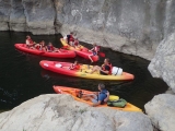 Descenso en canoa triplaza - Ruoms 6 km