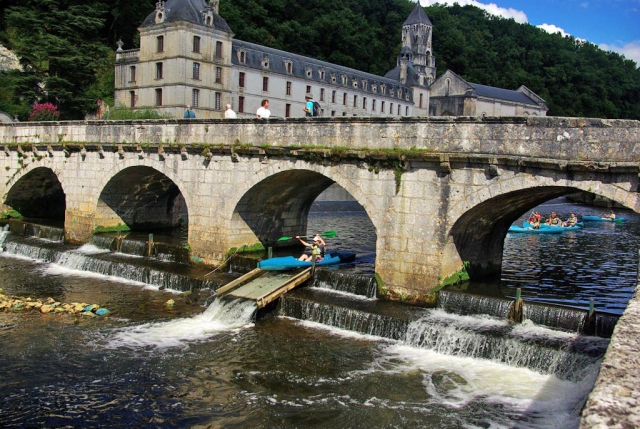  Descenso en aguas bravas