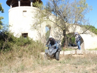 Ruta en cuatrimoto de 4 horas hasta Agen