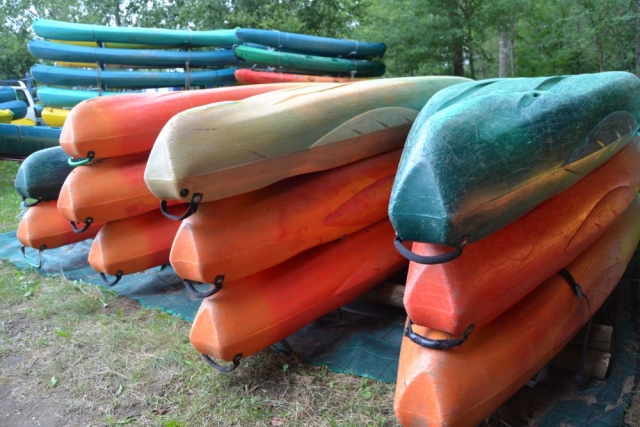  Nuestras canoas disponibles 