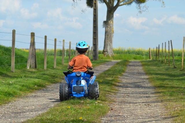  Paseo en cuatrimoto para los más pequeños