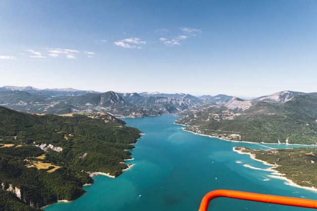 Vista del lago Serre-Ponçon 