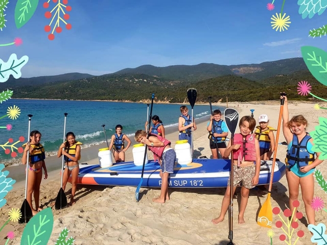  Grupo infantil y remo giganle 