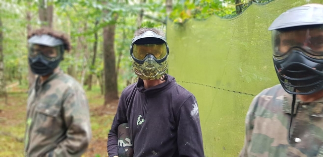  Amigos en una sesión de gotcha 
