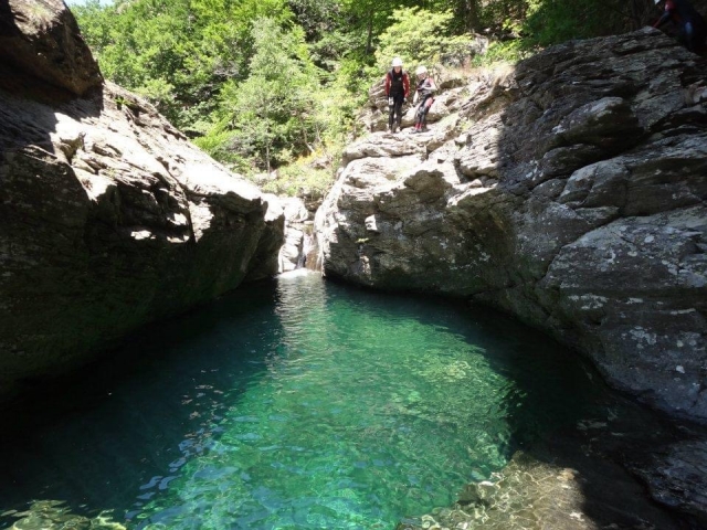  Un luego de agua turquesa 