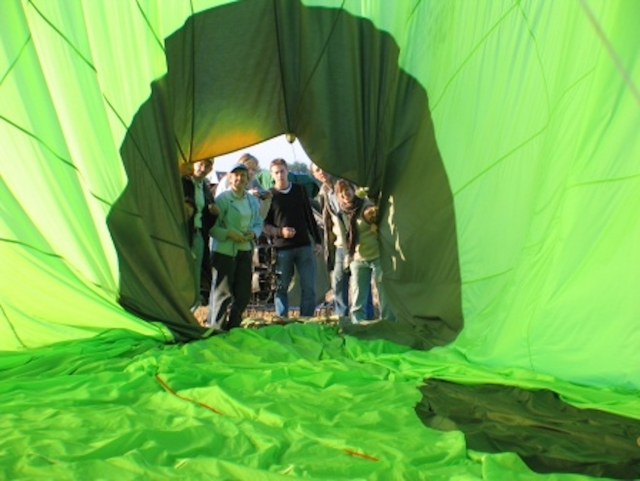  Inflado del globo aerostático 