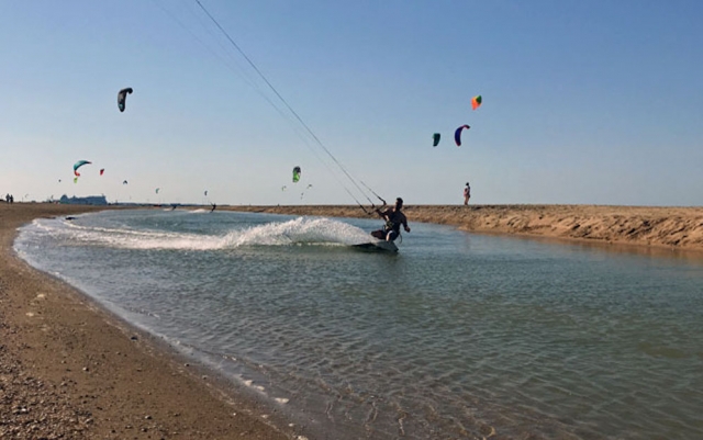  Renta de kitesurf en Normandía