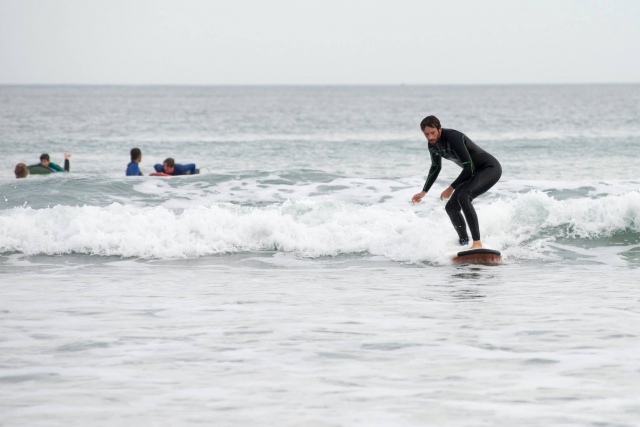  Sesión de surf cerca de Bayona 