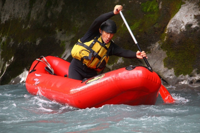 Descenso al Giffre en hidrodeslizador