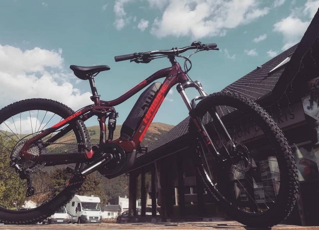  Embárcale en una aventura con nuestras bicicletas de cerro eléctricas 