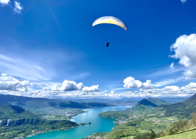  Descubrimiento del parapenle 