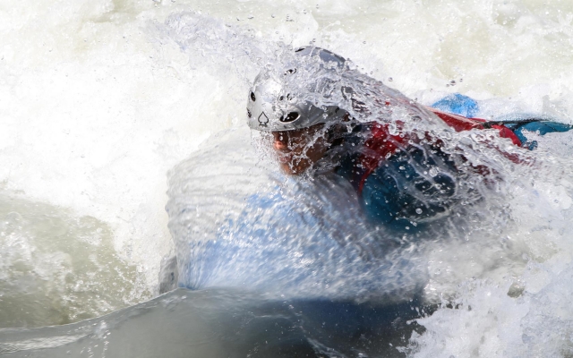 Salpicaduras en cano-raft