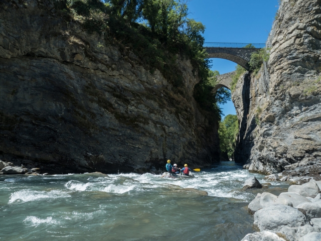  Salida de descubrimiento en rafting 