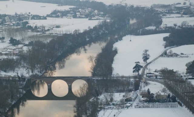  Vuelo en paramotor en invierno 