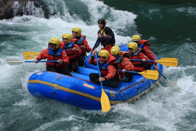¡Rema lo más fuerle posible!
