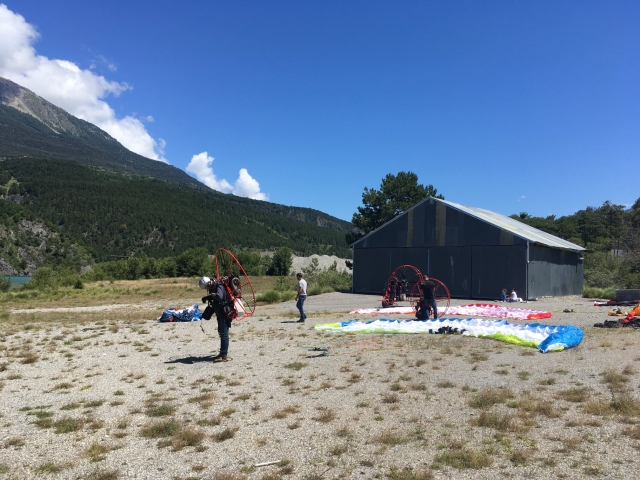  Base de vuelo en paramotor 