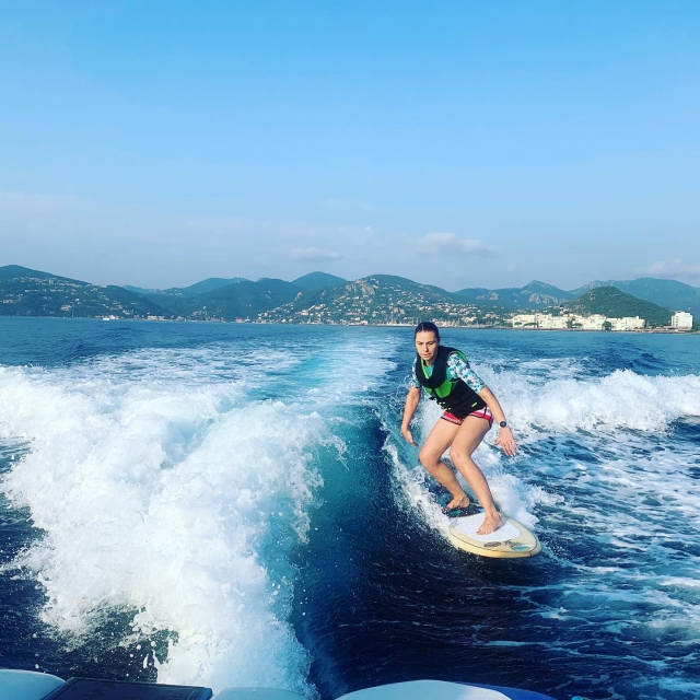  Descubrimiento del wake surf en el sur de Francia 