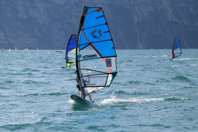  Como quieras viento