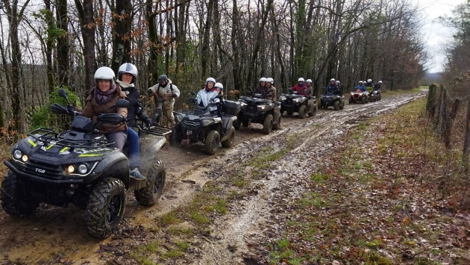  Cuatrimoto en Ribagnac 