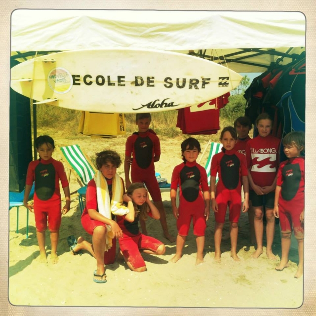 Nuestros aprendice de surf 
