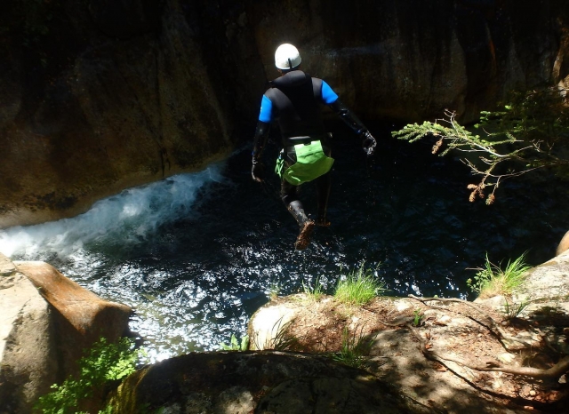  Salto de cañón 