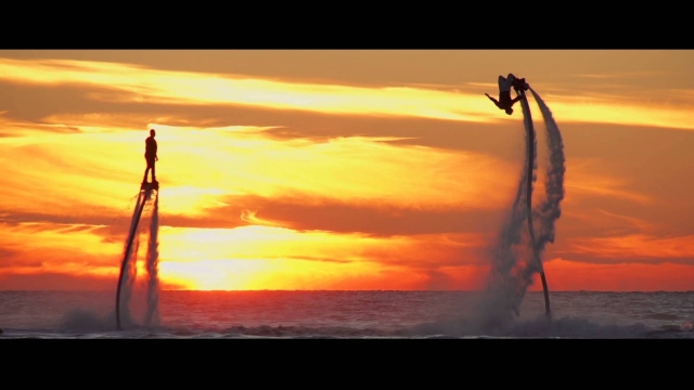 Flyboard al atardecer 