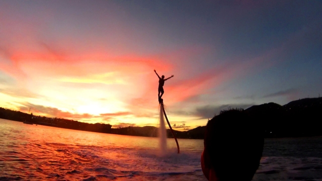 Flyboard al atardecer 