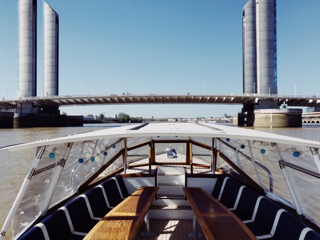  Barco confortable 