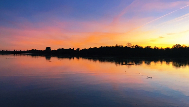  Crepúsculo en el sur de Francia 